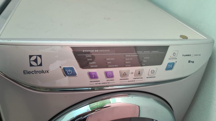 Arreglo de secarropas Electrolux